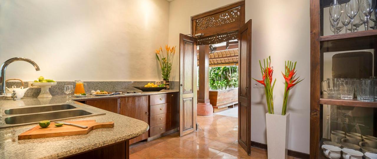 Villa Kubu Seminyak Exteriör bild